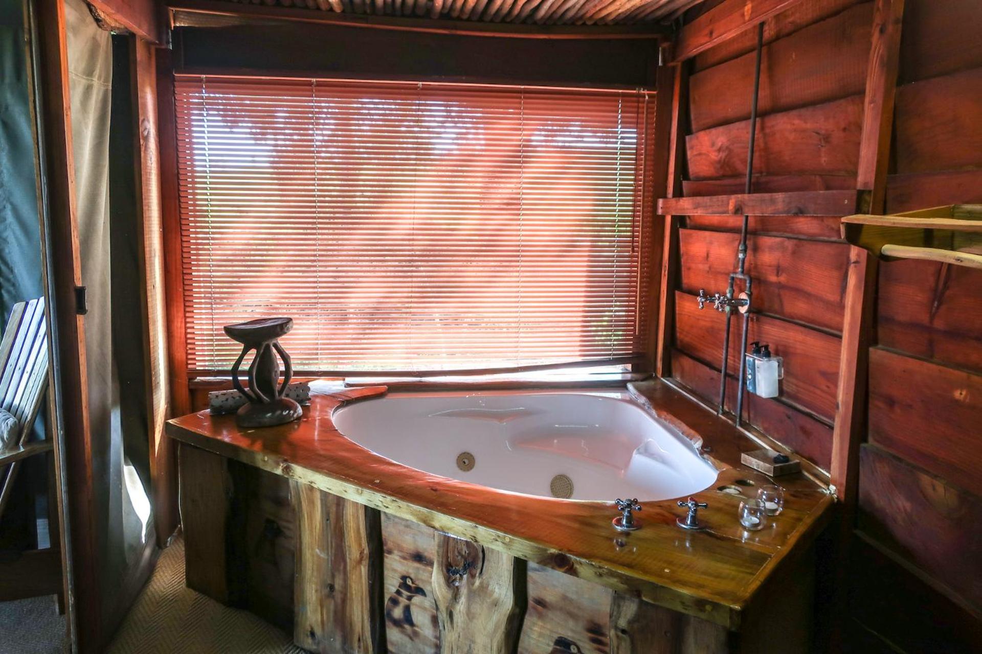 Fernhill Tented Treehouses Rheenendal Kamer foto